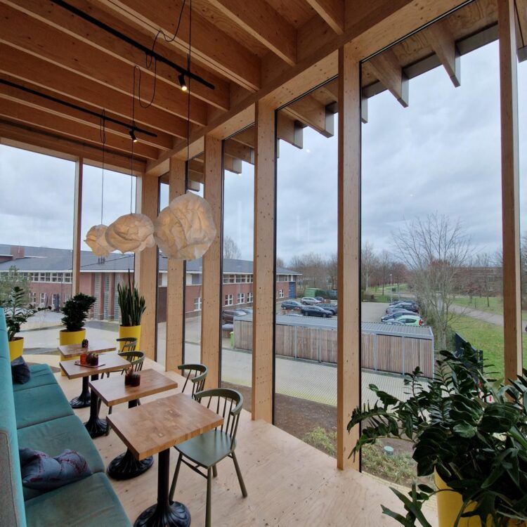 Explosiewerende folie voor gebouwen