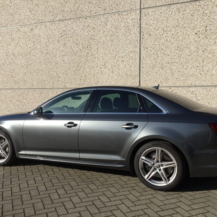 Audi A4 vanaf Bstijl FG30.2