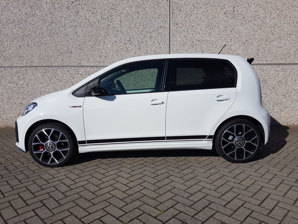 VW Up GTI voorportieren FG70 vanaf Bstijl Privacy Glass