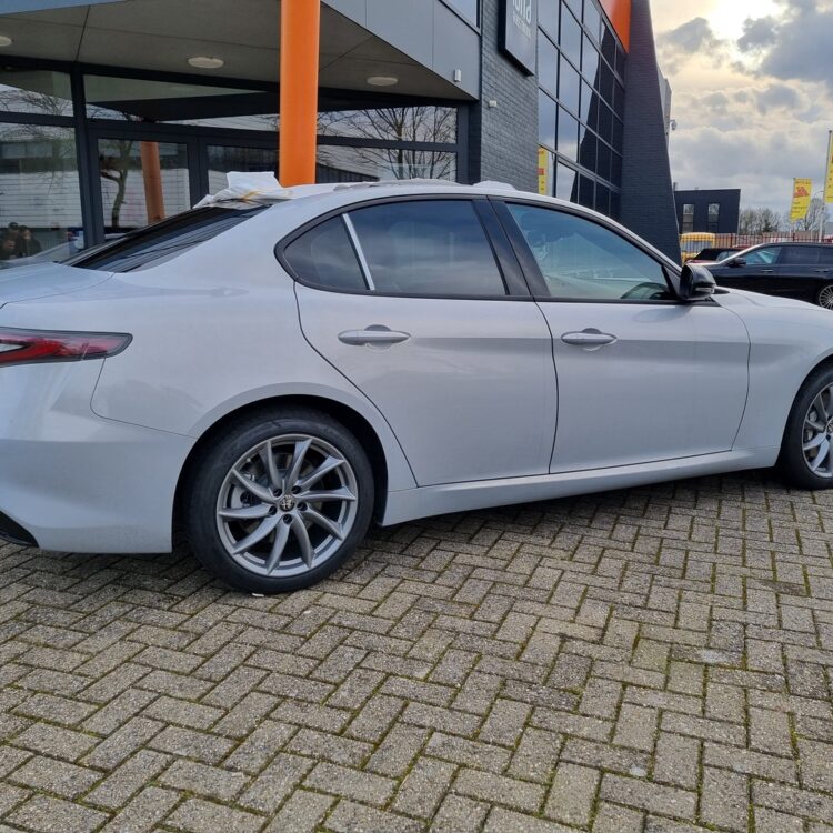 alfa romeo giulia bstijll201