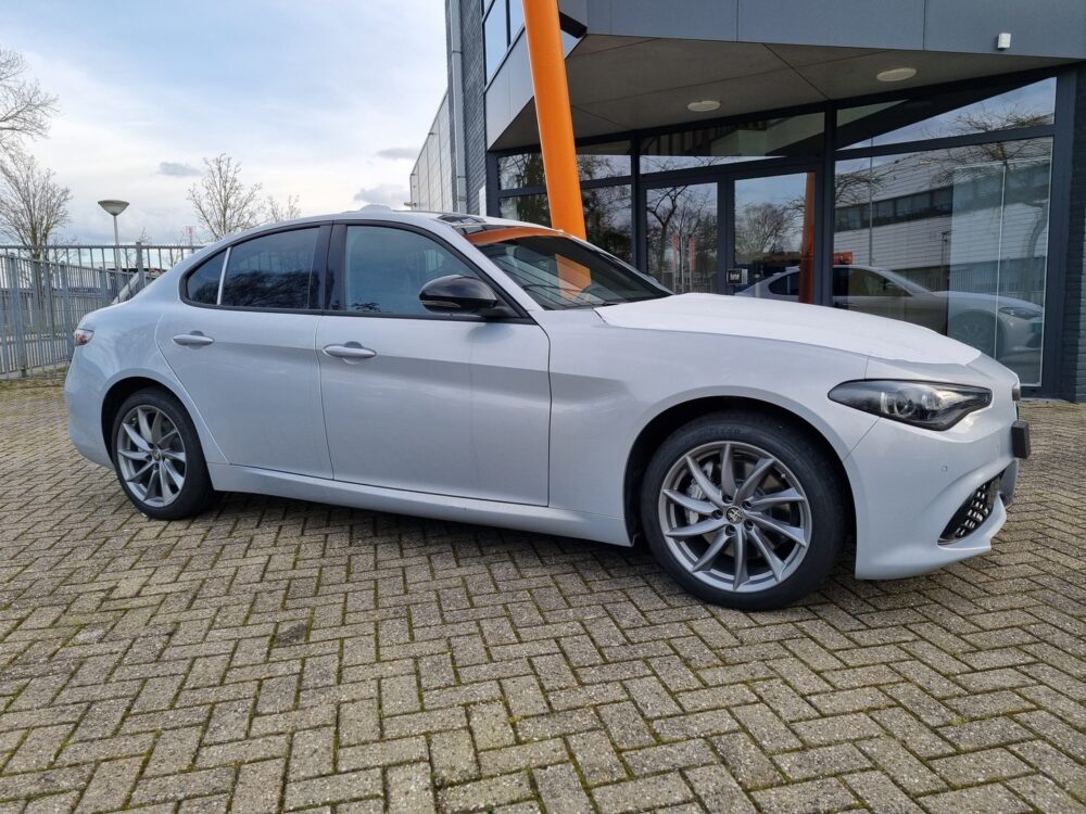 alfa romeo giulia bstijll202