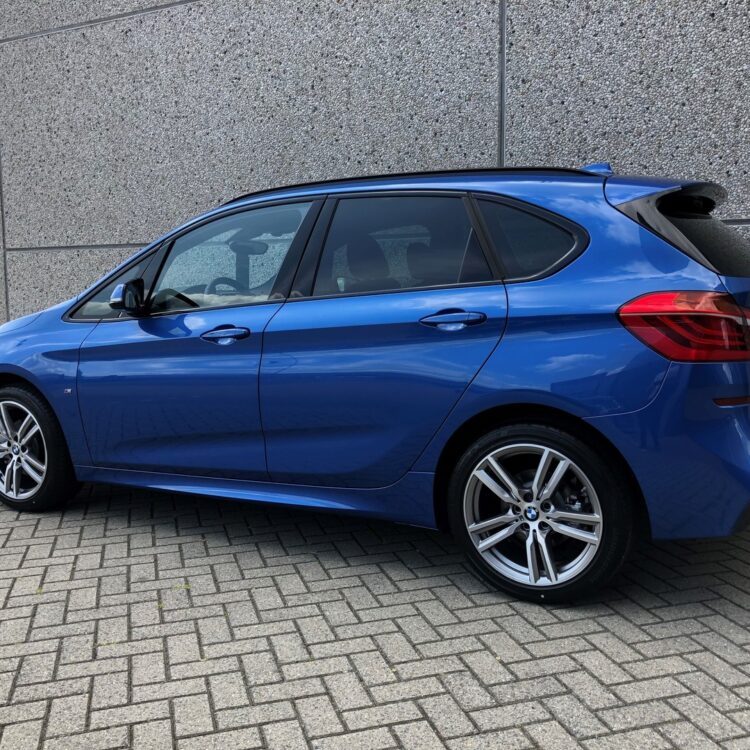 bmw 2 AT bstijl202