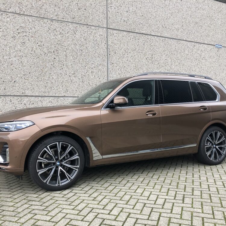 bmw x7 bruin bstijl201