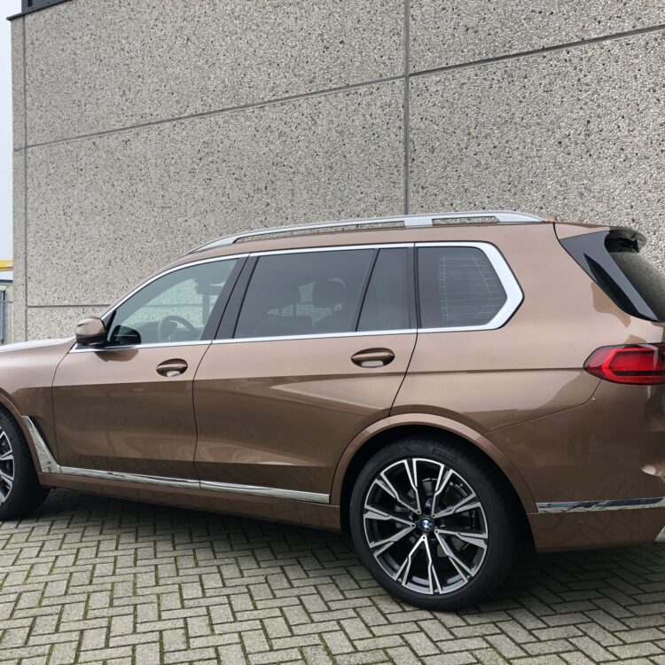 bmw x7 bruin bstijl202