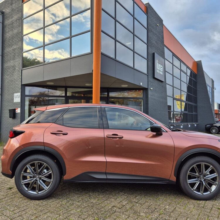 lexus lbx bstijl20 1