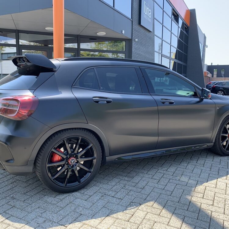 mercedes gla vr chameleon vp50 2