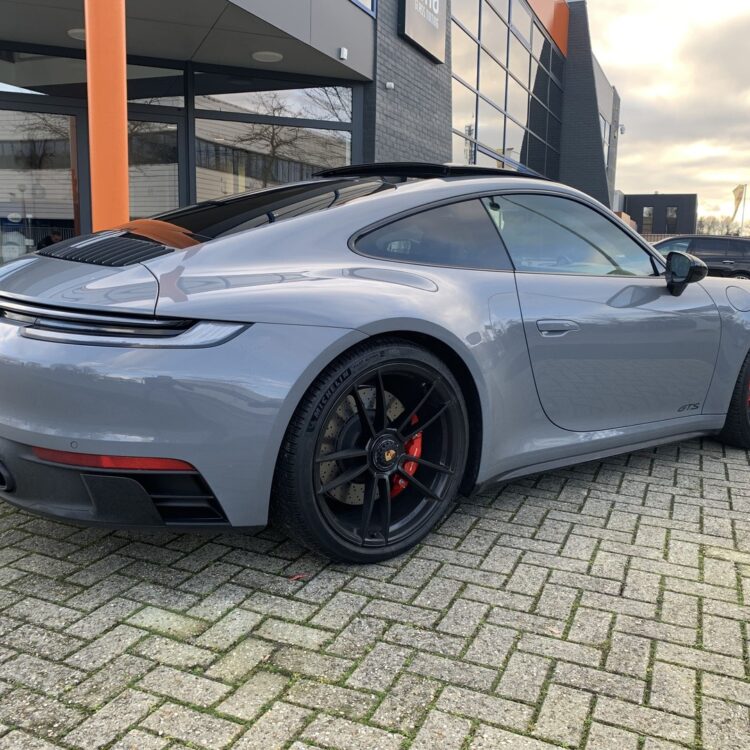 porsche 911 gt3 vp vr mp70 2