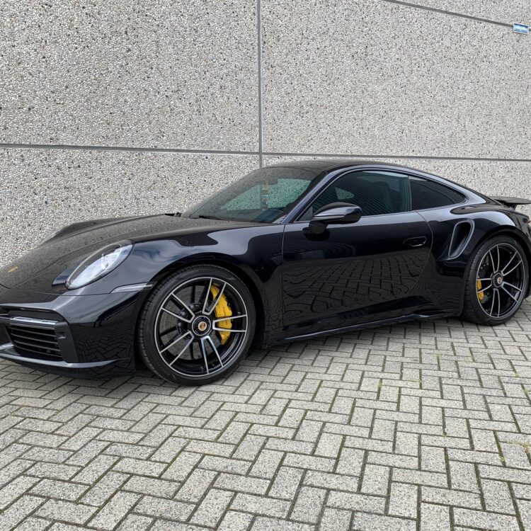 porsche 911 rondom mp25 701