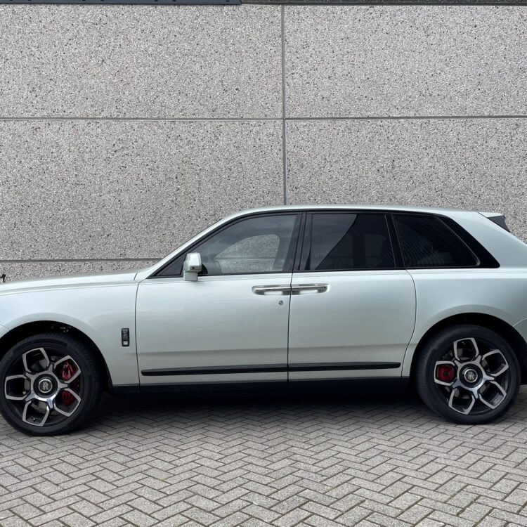 rolls royce cullinan vp+vr70