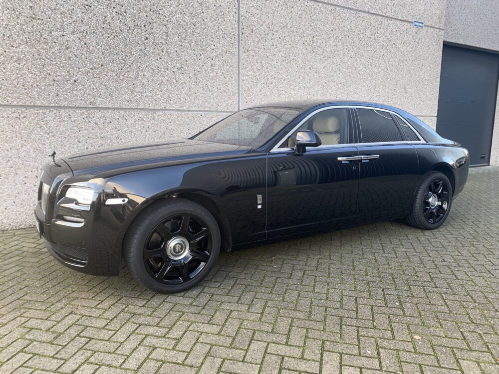rolls royce ghost vr vp70