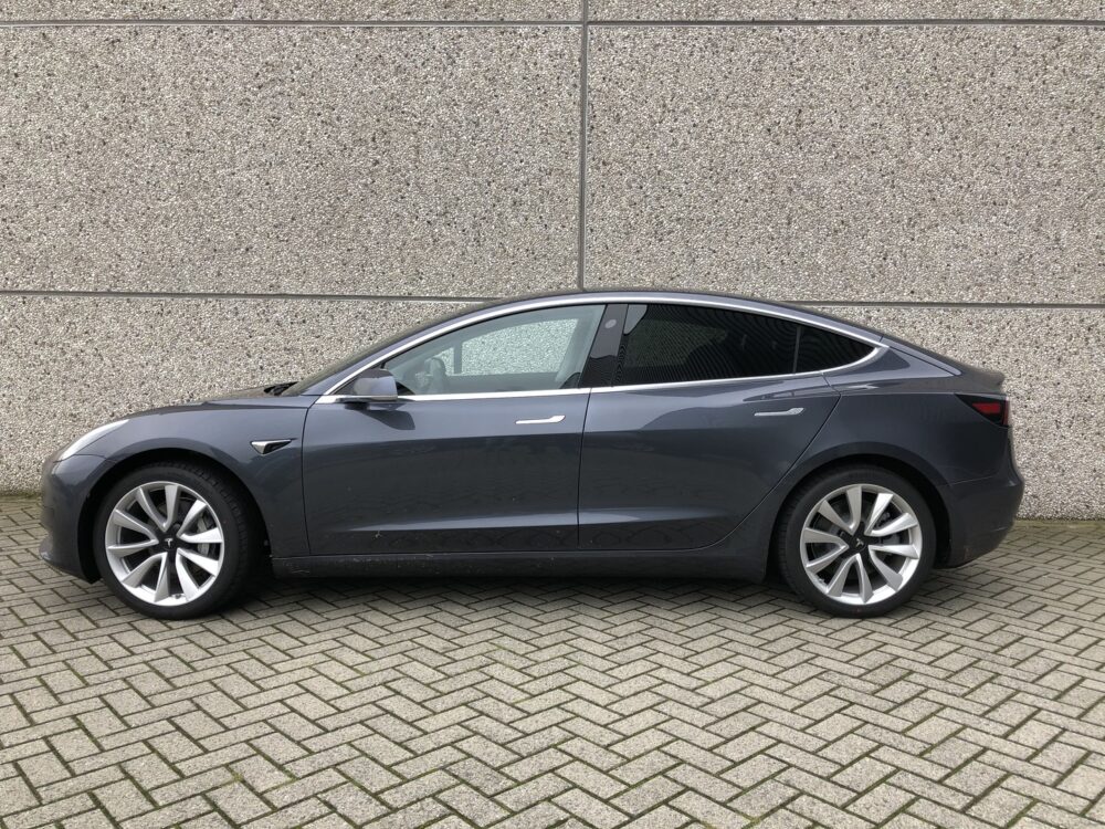 tesla 3 bstijl20
