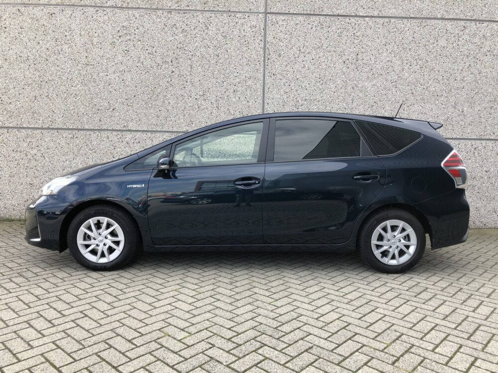 toyota prius wagon bstijl20