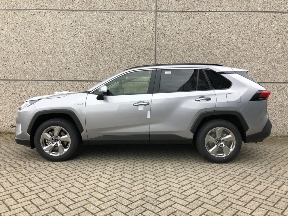 toyota rav4 vp70 pg+v8